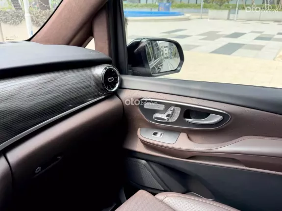 Mercedes-Benz V250 Luxury 2022 - V250 Luxury lên full Maybach 2022