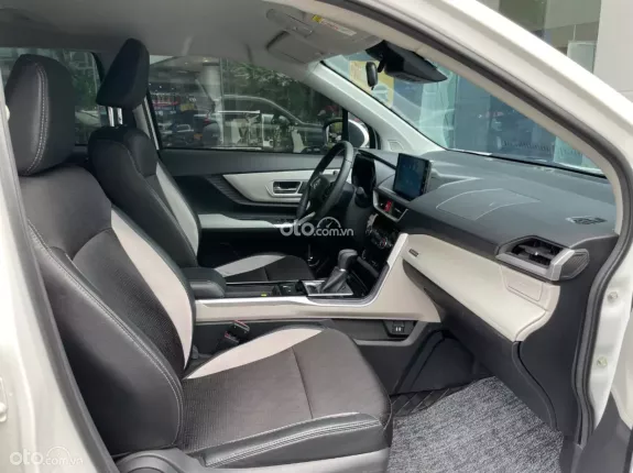 Toyota Veloz Cross CVT Top 2025 - Chính hãng Toyota Sure