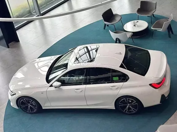 BMW 330i 2025 - Giá tốt nhất HCM