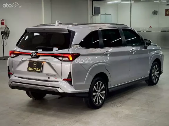 Toyota Veloz Cross 1.5 CVT 2024 - Model 2025 Đỉnh Cao Siêu Lướt