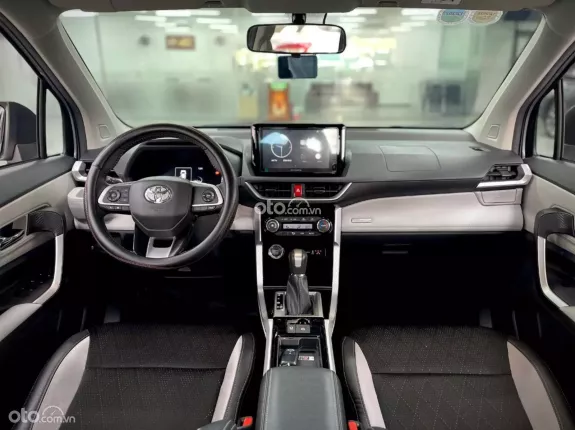 Toyota Veloz Cross 1.5 CVT 2024 - Model 2025 Đỉnh Cao Siêu Lướt