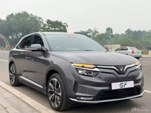 VinFast VF8 2023 - Giá rẻ cần bán gấp