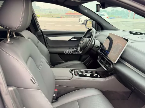 VinFast VF8 2023 - Giá rẻ cần bán gấp