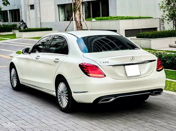 Mercedes-Benz C250 Exclusive 2017 - Giá thương lượng