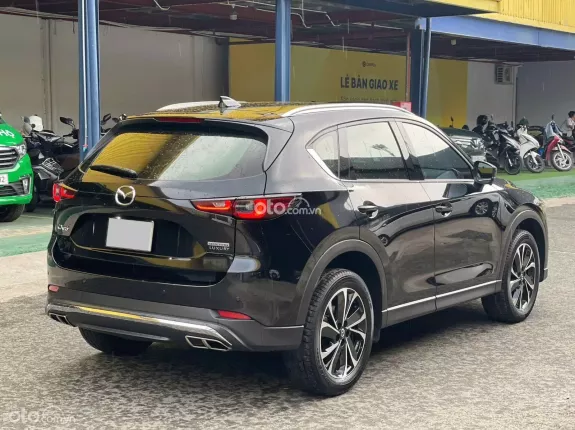 Mazda CX-5 2.0 Luxury 2023 - Odo siêu thấp, gần như xe mới