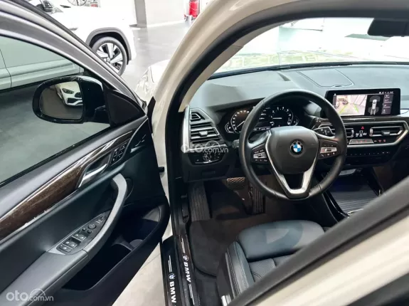BMW X3 sDrive20i 2022 - Xe lướt chất lượng như mới
