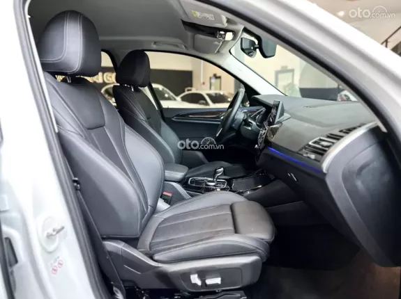 BMW X3 sDrive20i 2022 - Xe lướt chất lượng như mới