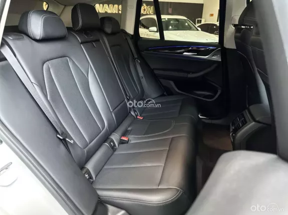 BMW X3 sDrive20i 2022 - Xe lướt chất lượng như mới