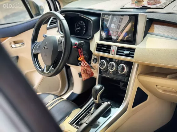 Mitsubishi Xpander 1.5 AT  2019 - 7 chỗ giá tốt