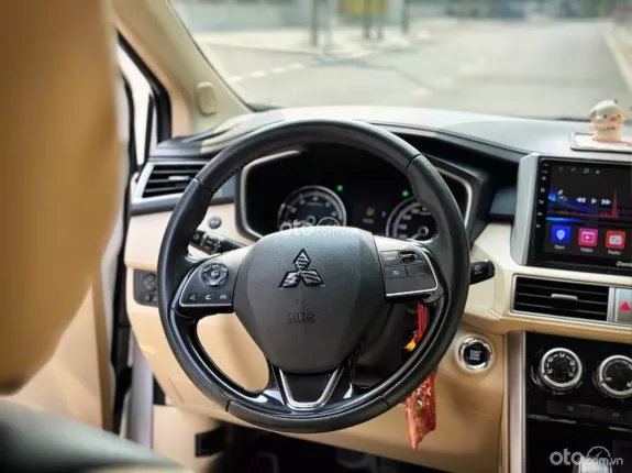 Mitsubishi Xpander 1.5 AT  2019 - 7 chỗ giá tốt