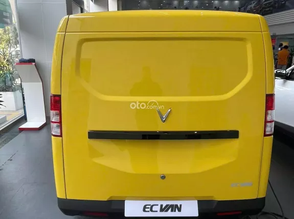 VinFast EC Van 2026 - Vận hành êm ái, tiết kiệm chi phí sử dụng, phù hợp cho cá nhân kinh doanh
