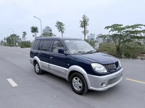 Mitsubishi Jolie 2.0 MT 2004 - Bán Mitsubishi Jolie SS 2.0 đời 2004. Xe cơ quan thanh lý vẫn đẹp