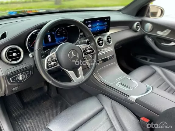 Mercedes-Benz GLC 300 4Matic 2020 - GLC300 2020