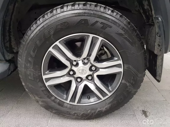 Toyota Fortuner 2.4G 4x2 AT  2024 - Toyota Fortuner 2.4G 4x2 AT 2024 - mua bán xe ô tô cũ uy tín tại Hà Nội