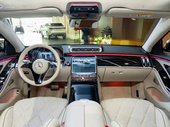 Mercedes-Benz Maybach S450 4Matic 2022 - Xe sang siêu lướt màu xanh ngọc lục bảo độc đáo