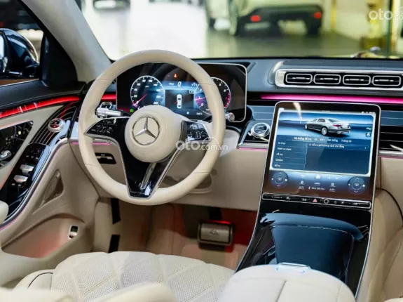 Mercedes-Benz Maybach S450 4Matic 2022 - Xe sang siêu lướt màu xanh ngọc lục bảo độc đáo