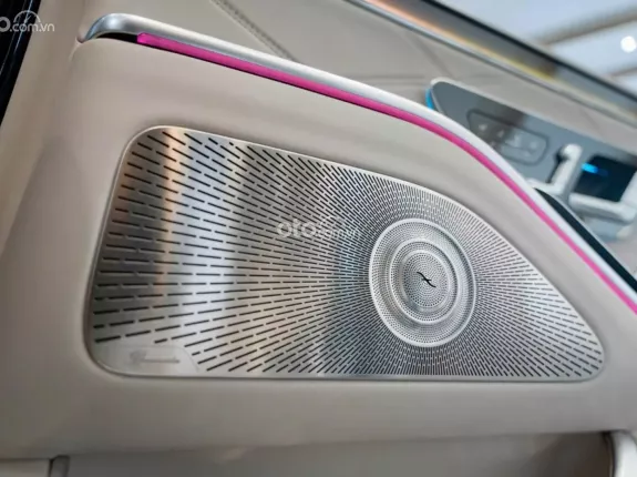 Mercedes-Benz Maybach S450 4Matic 2022 - Xe sang siêu lướt màu xanh ngọc lục bảo độc đáo