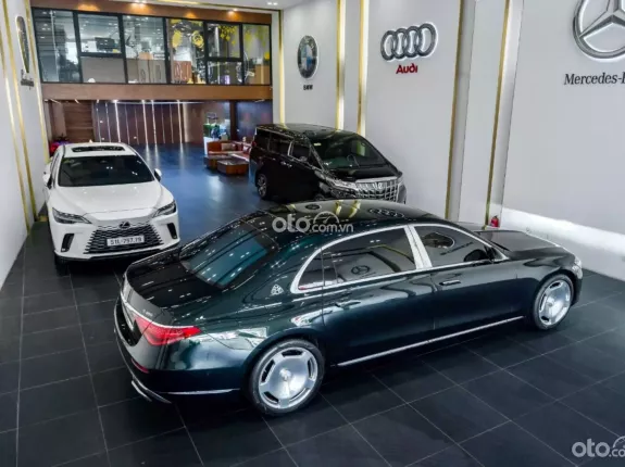 Mercedes-Benz Maybach S450 4Matic 2022 - Xe sang siêu lướt màu xanh ngọc lục bảo độc đáo