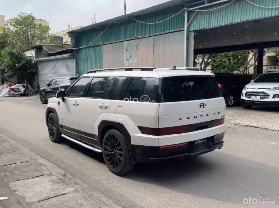 Hyundai Santa Fe Calligraphy 2.5 6 chỗ 2024 - Siêu mới