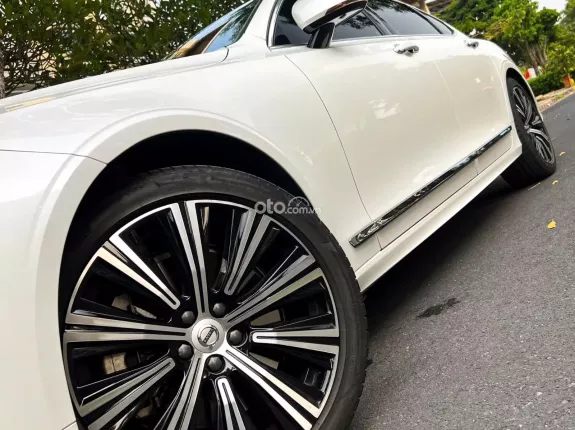 Volvo S90 2022 - Sedan hạng sang châu Âu đẳng cấp