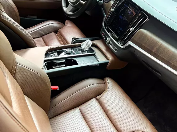 Volvo S90 2022 - Sedan hạng sang châu Âu đẳng cấp