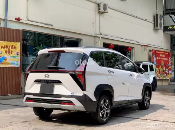 Hyundai Stargazer 1.5 AT Đặc biệt 2024 - Xe gia đình 7 chỗ tiết kiệm nhiên liệu
