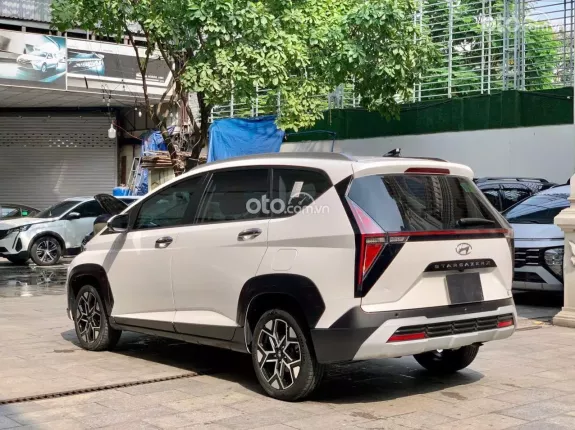 Hyundai Stargazer 1.5 AT Đặc biệt 2024 - Xe gia đình 7 chỗ tiết kiệm nhiên liệu