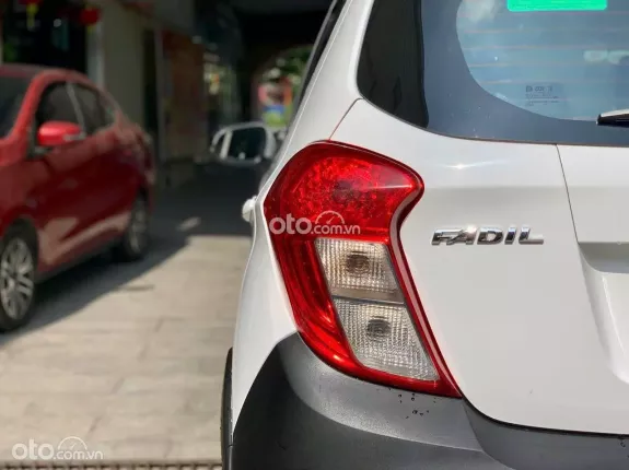 VinFast Fadil 2020 - Xe gia đình nhỏ gọn màu trắng đẹp