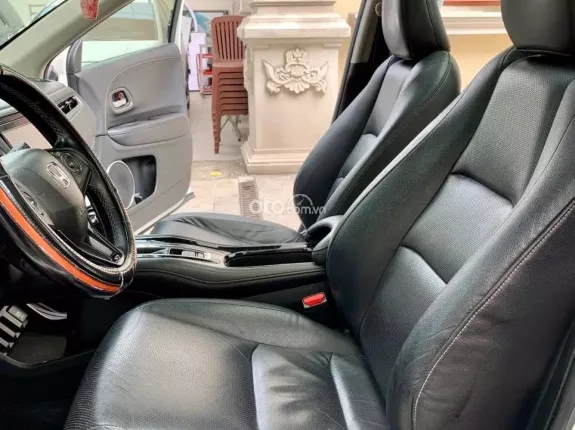 Honda HR-V L 2019 - Bán xe Crossover 5 chỗ màu trắng đẹp như mới