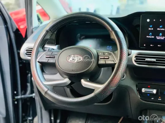 Hyundai Stargazer 1.5 AT Cao cấp 2024 - Xe gia đình 7 chỗ màu đen sang trọng