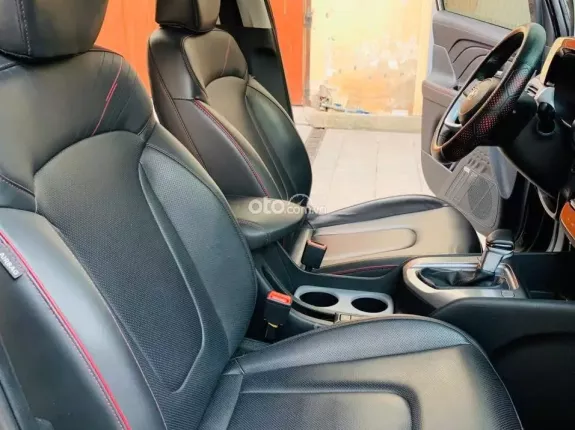 Hyundai Stargazer 1.5 AT Cao cấp 2024 - Xe gia đình 7 chỗ màu đen sang trọng