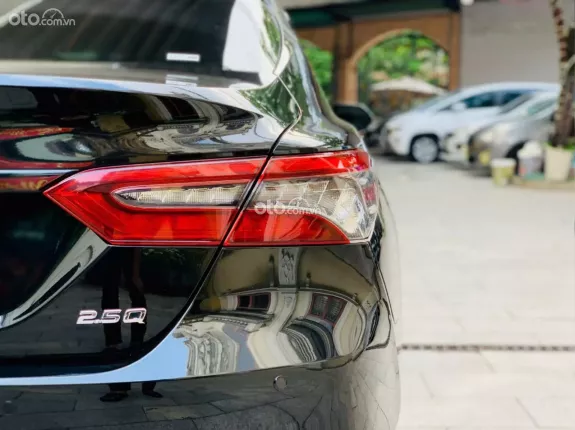 Toyota Camry 2.5Q 2022 - Xe sedan cao cấp nhập khẩu Thái Lan 2022