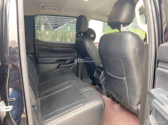 Ford Ranger XLS 2.0L 4x2 AT 2024 - Như Mới