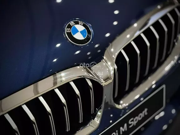 BMW 520i 2022 - Ưu đãi độc quyền tháng 3