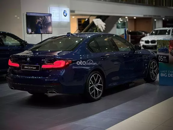 BMW 520i 2022 - Ưu đãi độc quyền tháng 3