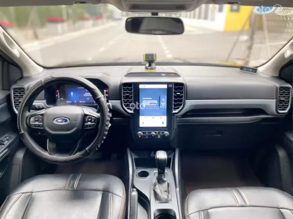 Ford Ranger XLS 2.0L 4x2 AT 2024 - Như Mới