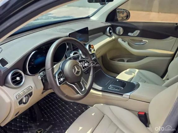 Mercedes-Benz GLC 300 4Matic 2021 - Merceded GLC300 4Matic 2021 Đen/Kem siêu lướt 27.000km