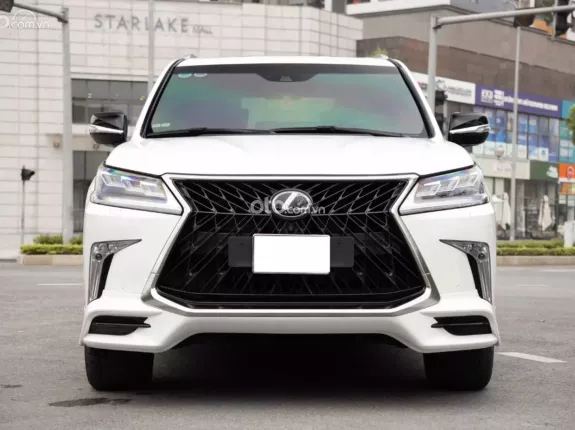 Lexus LX 570 MBS 2019 - Lexus LX 570 Super Sport MBS sx2019 nhập Trung Đông, chạy 6,9 vạn siêu mới