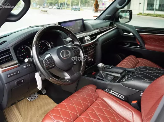 Lexus LX 570 MBS 2019 - Lexus LX 570 Super Sport MBS sx2019 nhập Trung Đông, chạy 6,9 vạn siêu mới
