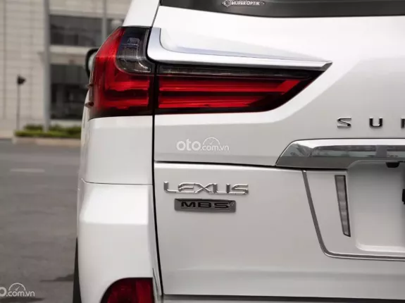 Lexus LX 570 MBS 2019 - Lexus LX 570 Super Sport MBS sx2019 nhập Trung Đông, chạy 6,9 vạn siêu mới
