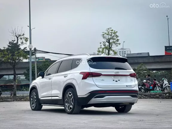 Hyundai Santa Fe 2.5 Xăng Cao cấp 2022 - SIÊU LƯỚT