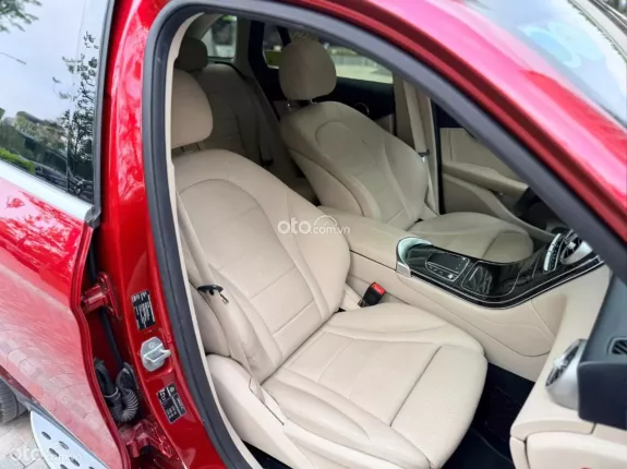 Mercedes-Benz GLC 200 2019 - GLC200 2020