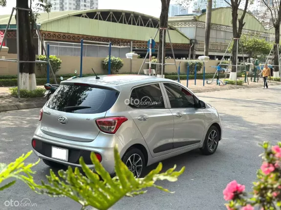 Hyundai Grand i10 Hatchback 1.2 AT 2018 - Nhỏ Gọn