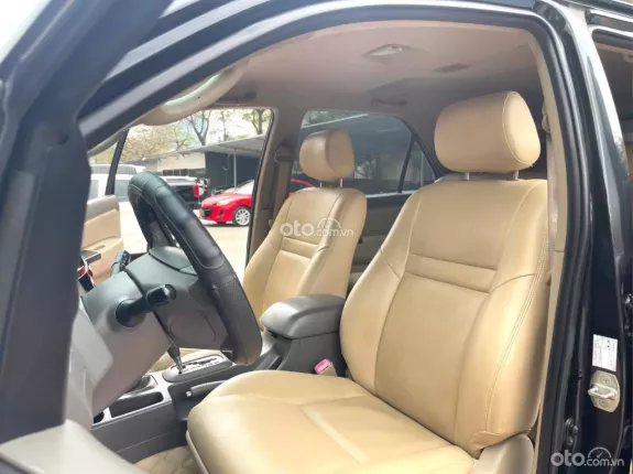 Toyota Fortuner 2.7 V 4X4 AT 2013 - 7 Chỗ Gầm Cao