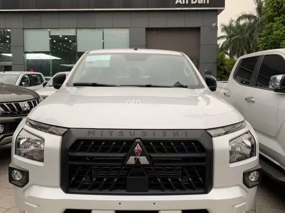 Mitsubishi Triton 4×2 AT 2026 - XẢ KHO GIÁ RẺ CHƯA TỪNG CÓ