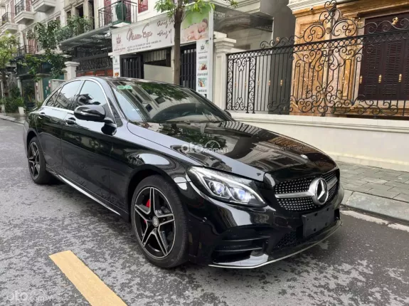 Mercedes-Benz GLC 300 2015 - Xe bản full cực đẹp