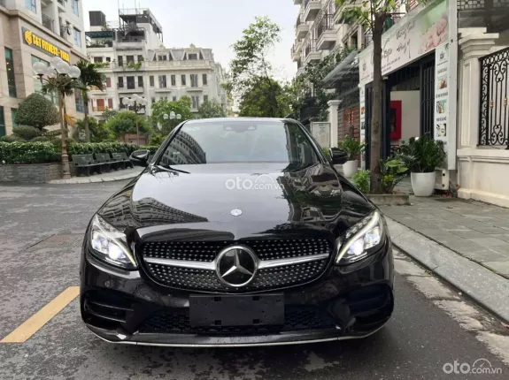 Mercedes-Benz GLC 300 2015 - Xe bản full cực đẹp