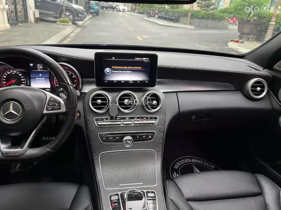 Mercedes-Benz GLC 300 2015 - Xe bản full cực đẹp