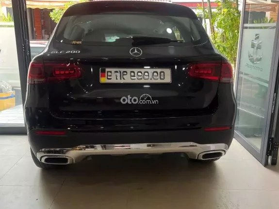 Mercedes-Benz GLC 200 4Matic 2021 - Xe đẹp full lịch sử hãng