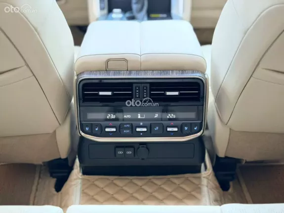 Toyota Land Cruiser V6 3.5L TURBO 2023 - Xe lăn bánh 2,8v